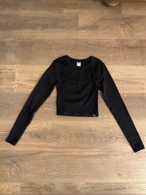 Joy Lab black long sleeved cropped athletic top, S